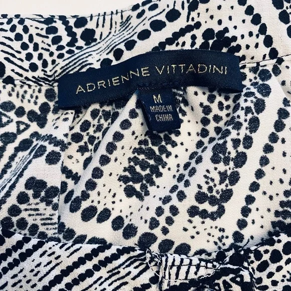 Adrienne Vittadini Geometric Black and White Women's Top - Picture 3 of 7